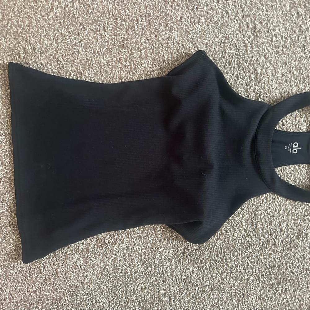 ALO Yoga Black Fitted Sleeveless Tank Top
